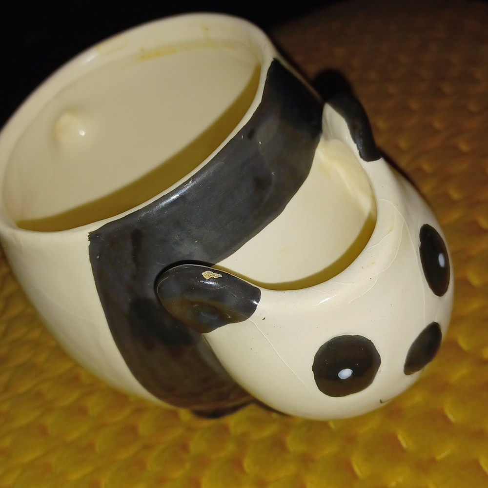 Panda 🐼 teacup 🍵